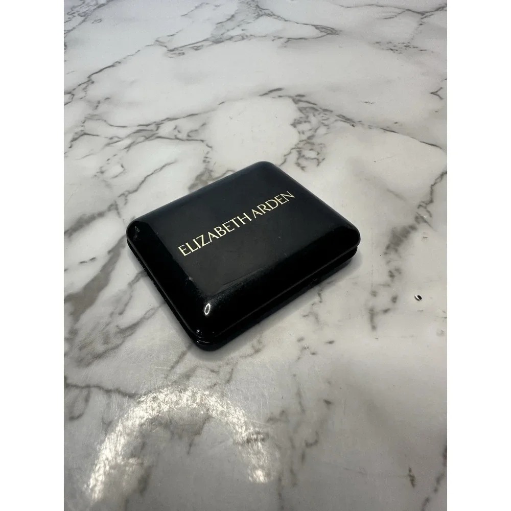 Elizabeth Arden Eye color Naturals.‎ TEAK 06 NEW Single  .11oz/3.3g
